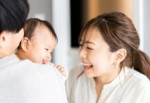 Trẻ em ở Nhật có nên tham gia thêm bảo hiểm tự nguyện?